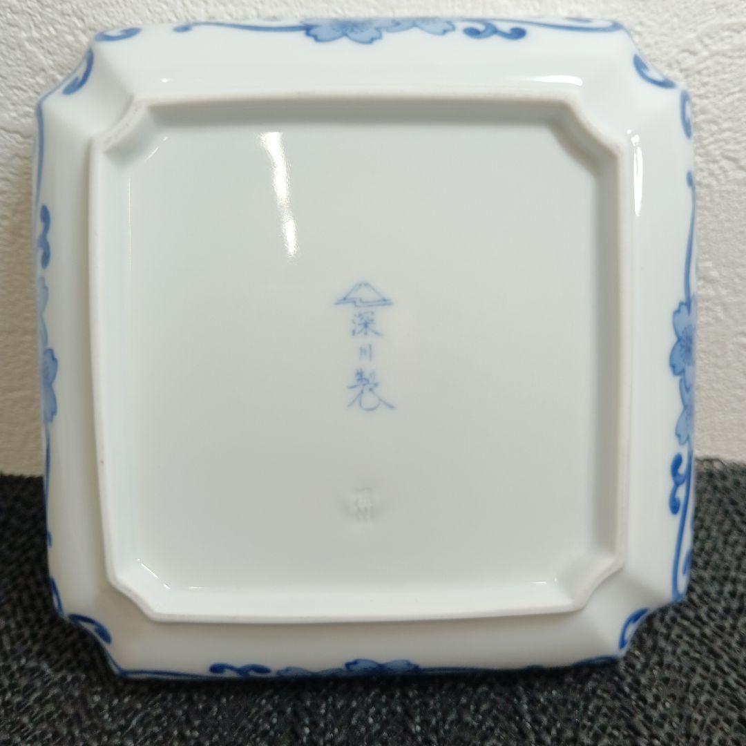 深川製磁 有田磁器 コレクション 金襴手牡丹唐草 角5号 飾皿