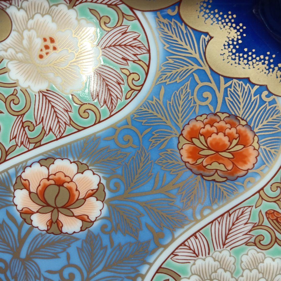 深川製磁 有田磁器 コレクション 金襴手牡丹唐草 角5号 飾皿