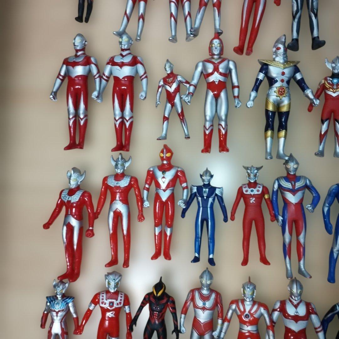 ウルトラマンフィギュア　84体セット　ソフビ等まとめ売り　バンダイ　BANDAI