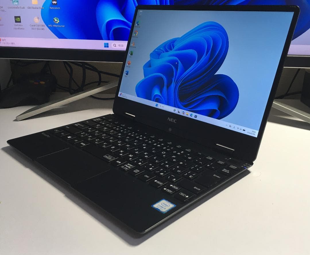Windowsノート本体 NEC Versa Pro VKT13H-4 Windows11
