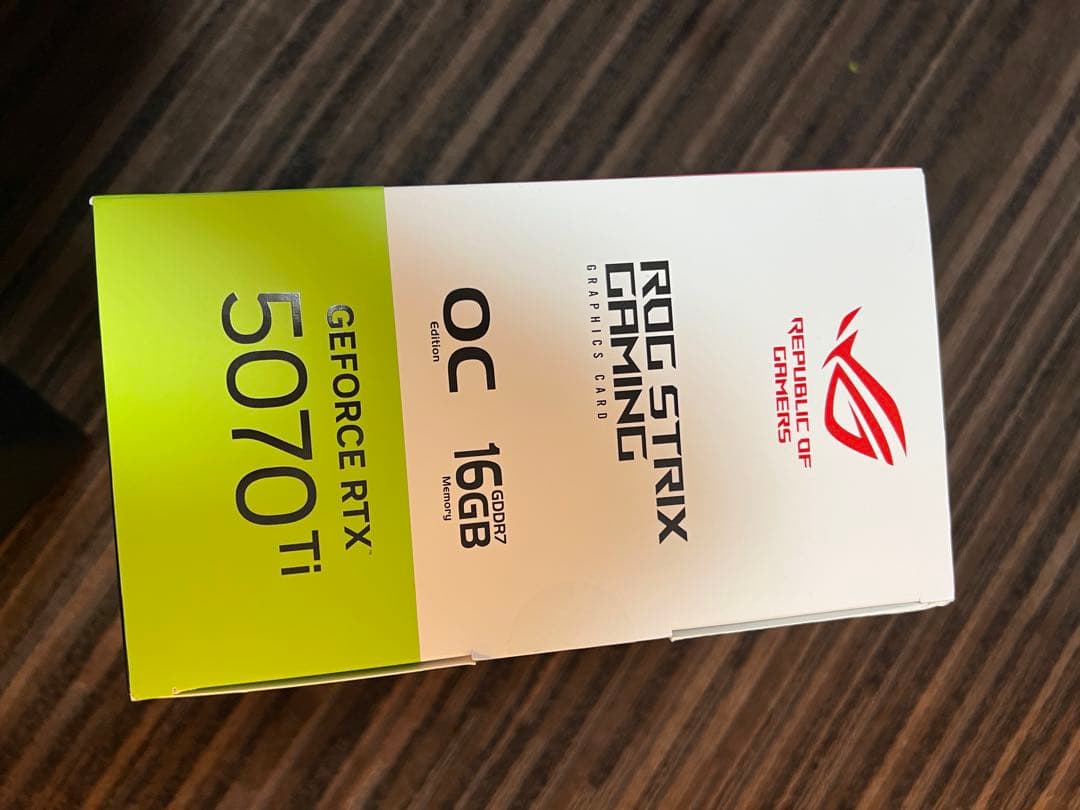 グラフィックボード・グラボ・ビデオカード ROG STRIX GAMING GeForce RTX5070Ti 16GB