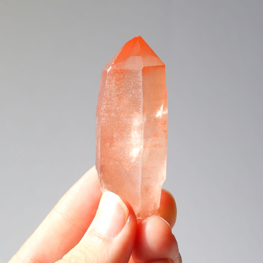 ディープピンクレムリアンシード 天然石 水晶 鉱物 一点物 クォーツ クリスタル