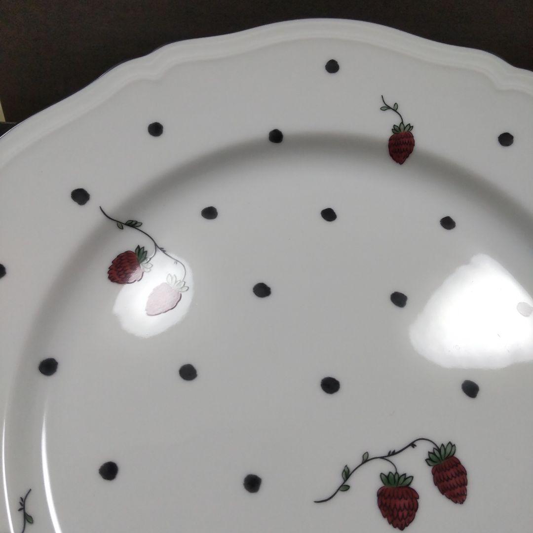 最終値下　リチャード・ジノリ　イタリアンポア　ノイチゴ　27センチプレート　新品