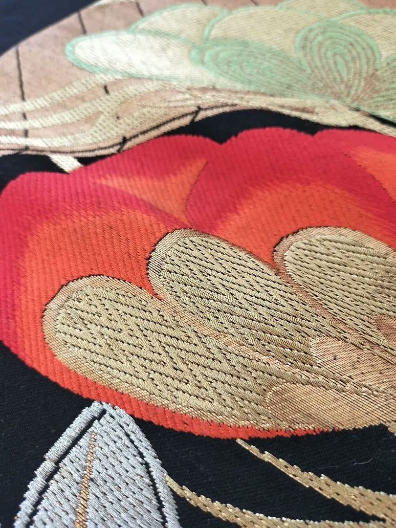 A887★逸品‼️豪華刺繍‼️テーブルランナー2m6cm