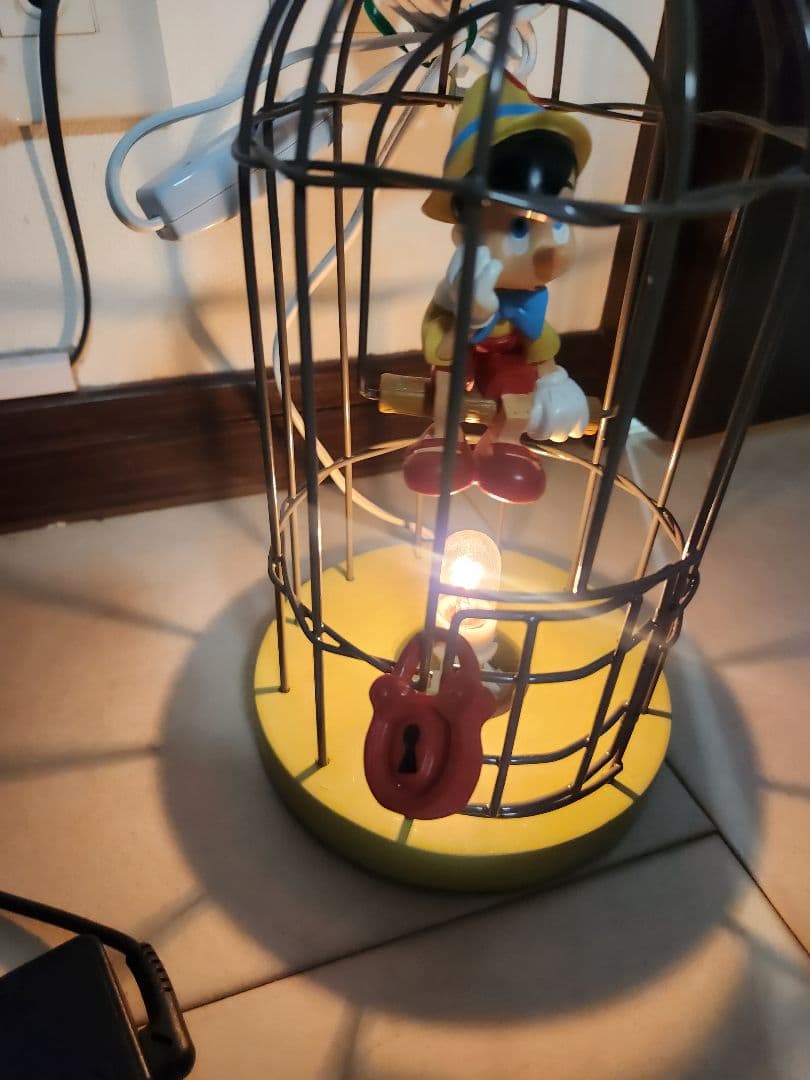 ウォルト・ディズニー ピノキオ ルームランプ