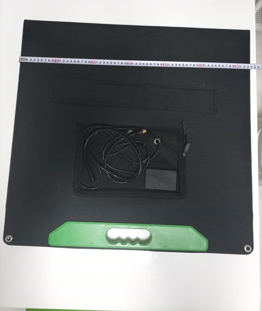 SEMCOKII 100W ポータブルソーラー グリーン・軽量・キャンプ向け”