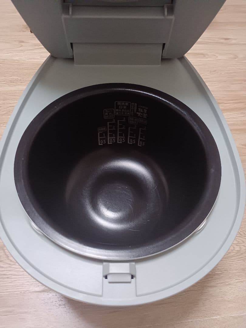 アイリスオーヤマ IHジャー炊飯器 ３合炊き RC-IL30