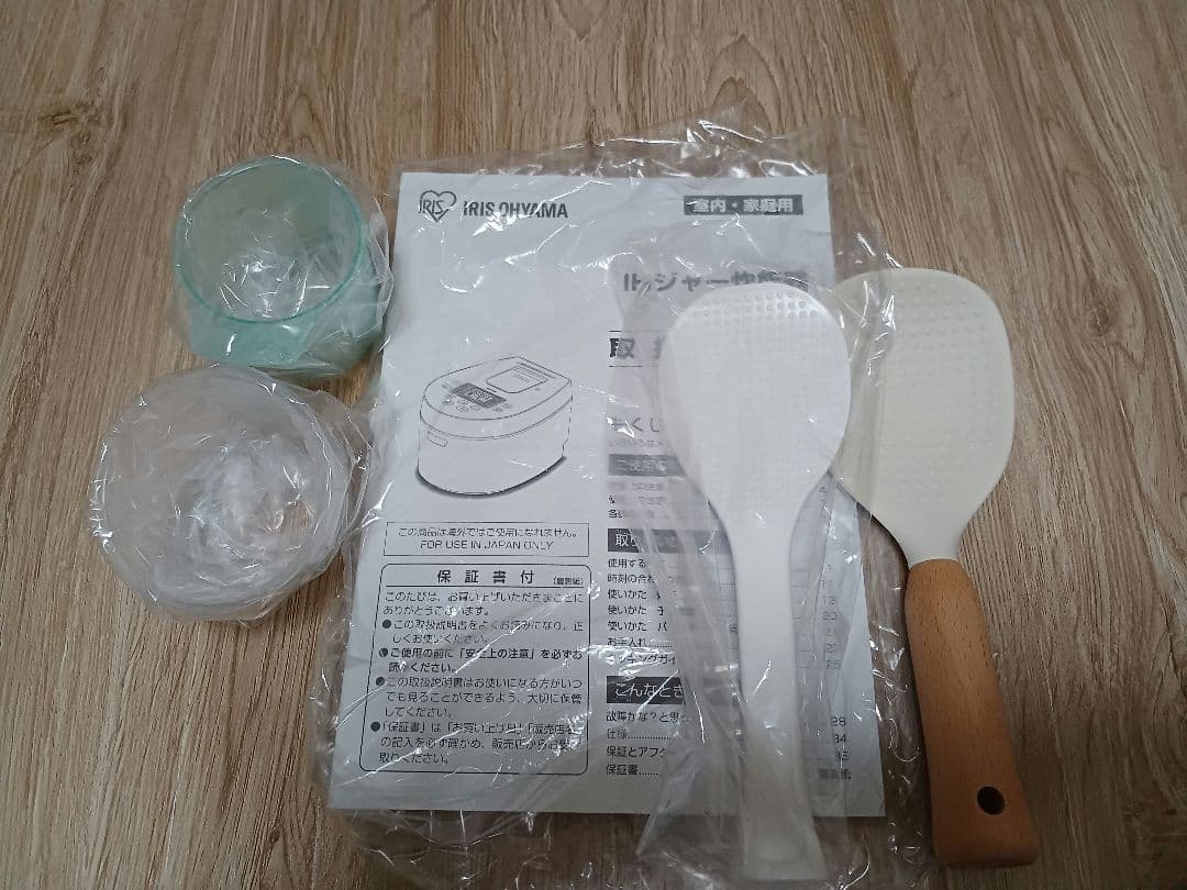 アイリスオーヤマ IHジャー炊飯器 ３合炊き RC-IL30