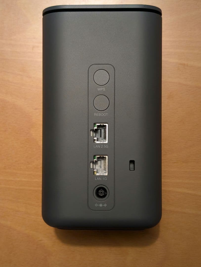 docomo HR02 5Gルーター ダークグレー