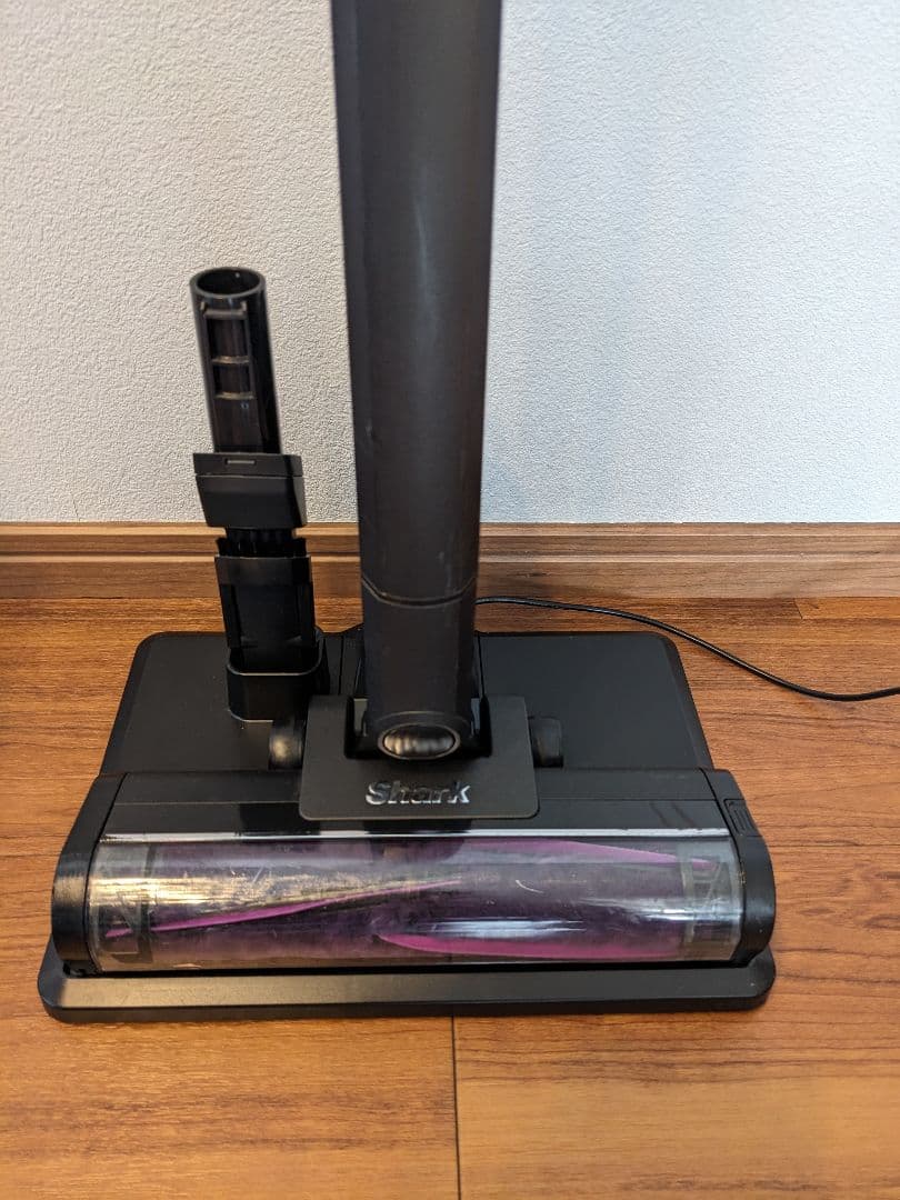 Shark スティッククリーナー 本体　バッテリー2個付き