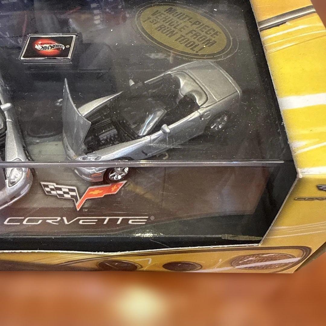 ミニカー No247. HOTWHEELS 2004 CORVETTE C6 2-CAR
