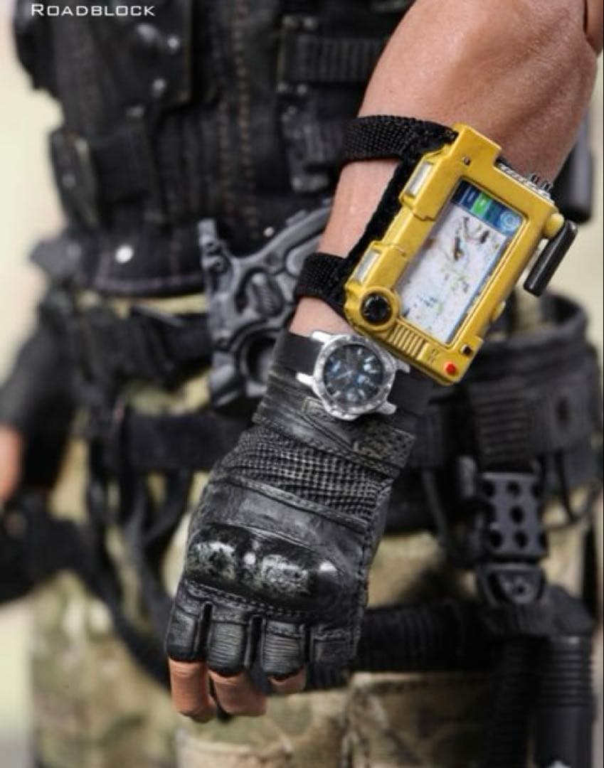 ホットトイズ　Ｇ.Ｉ.ジョー バック２リベンジ１／６ロードブロック