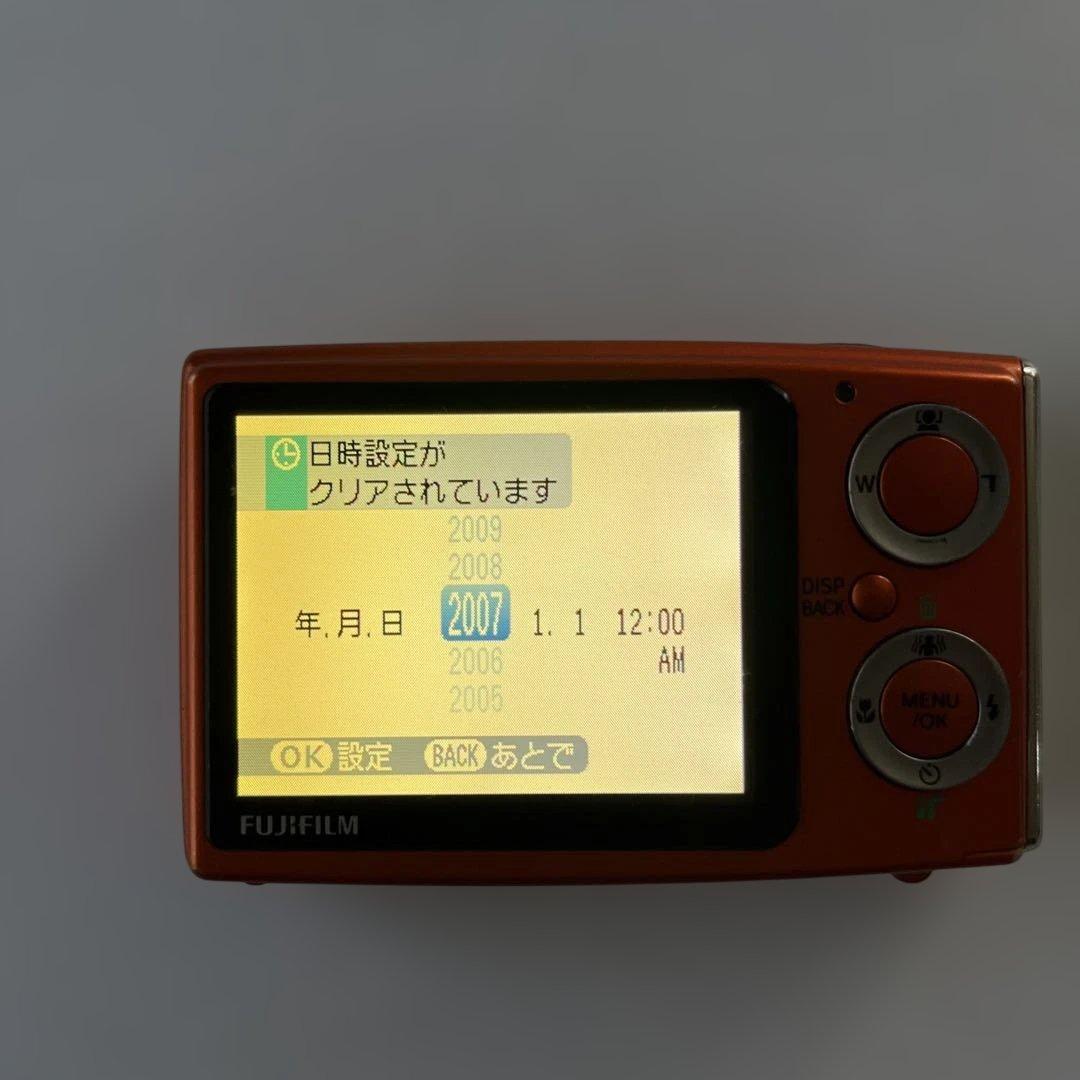 デジタルカメラ　FINEPIX Z ファインピクス　FUJIFILM 充電器付き