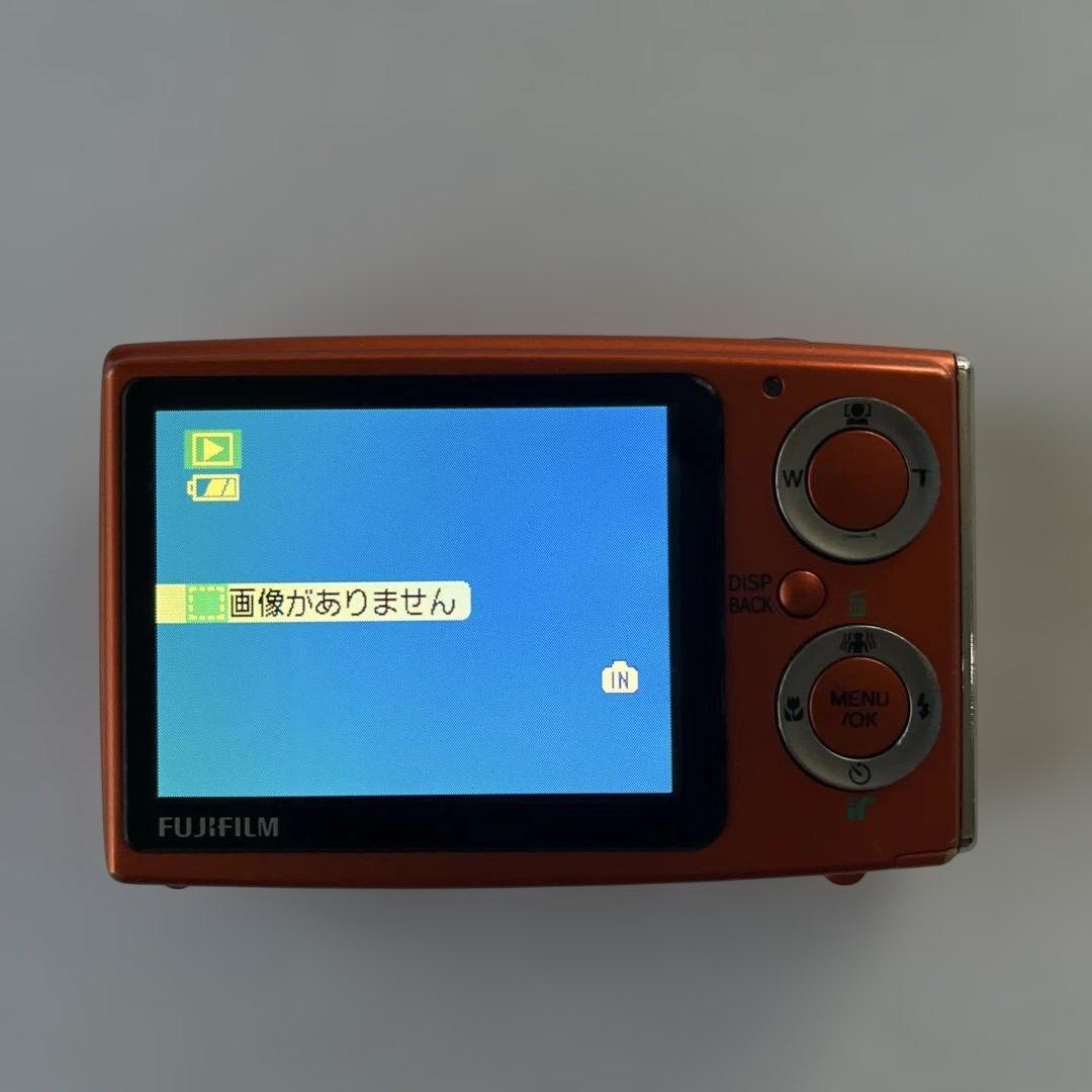 デジタルカメラ　FINEPIX Z ファインピクス　FUJIFILM 充電器付き