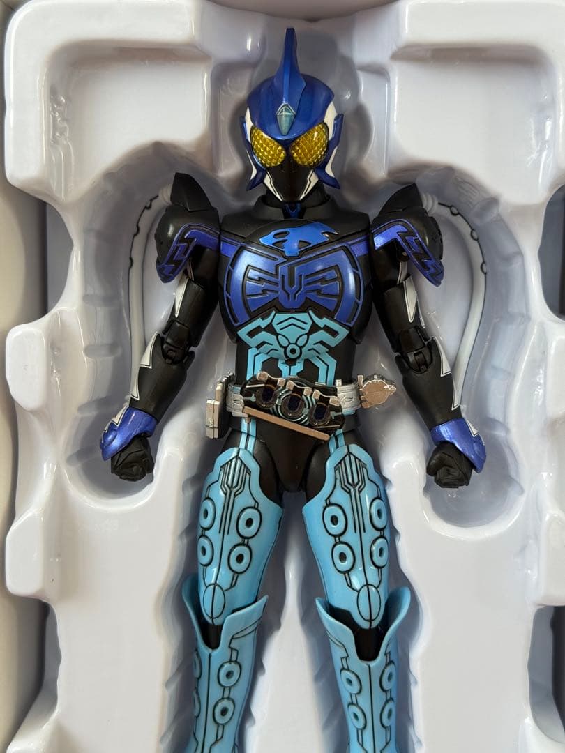 S.H.フィギュアーツ　真骨彫製法　仮面ライダーオーズ　シャウタコンボ