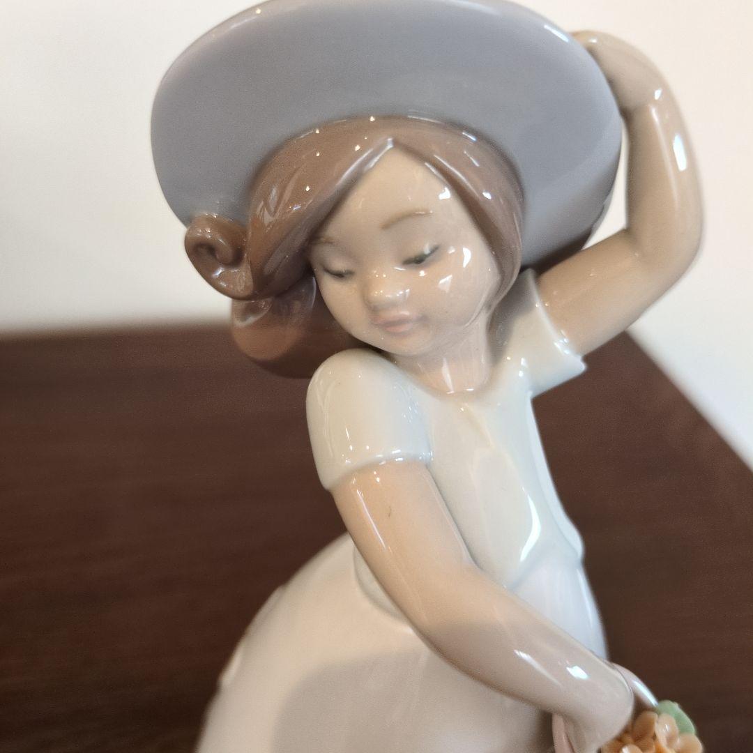 リヤドロ　お人形