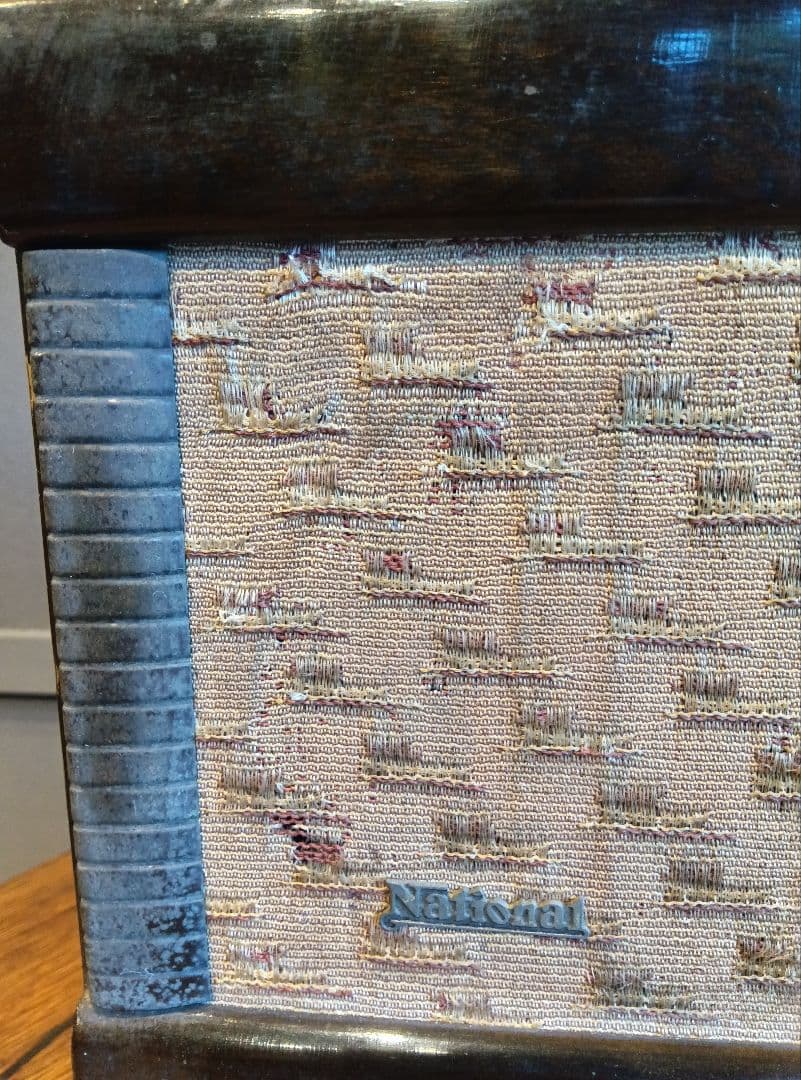 ジャンク品　National Super-Het ラジオ　ヴィンテージ　真空管