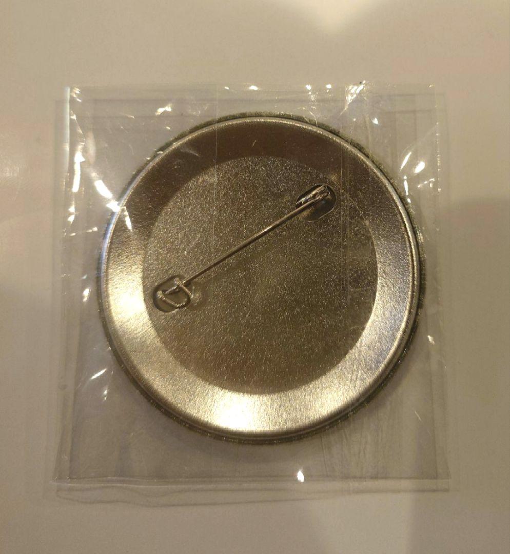 鬼滅の刃　刀鍛冶の里　箔押し缶バッジ　不死川実弥