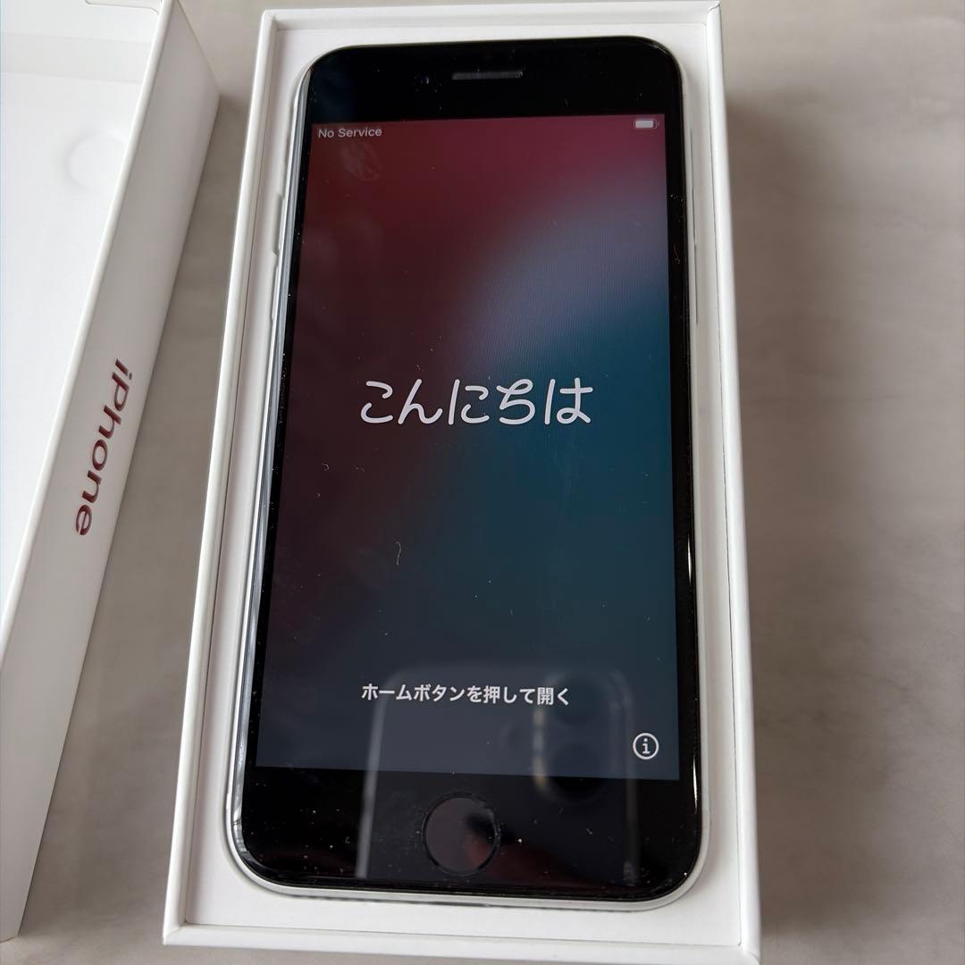 【美品】Apple iPhone se 第2世代　64g ホワイト　本体