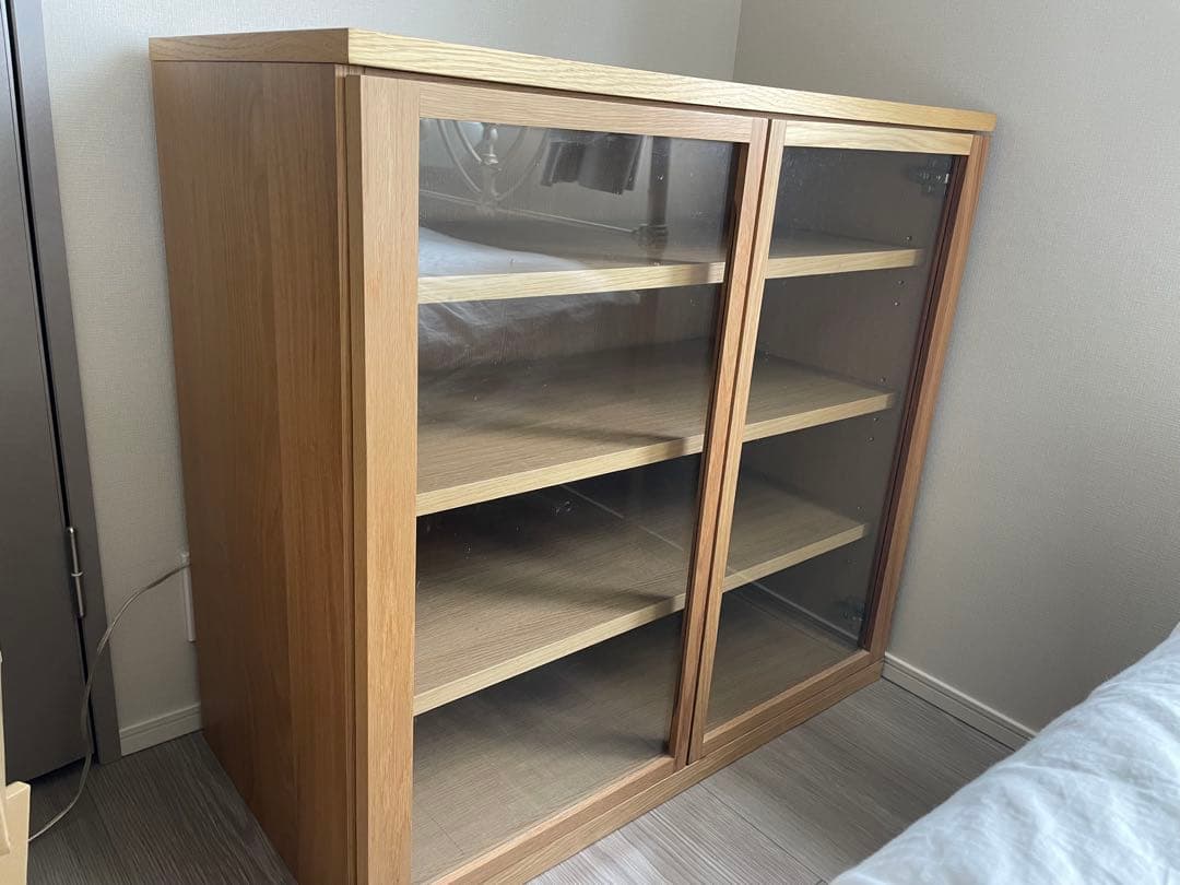 【週末限定値引中（8/2-3）】木製キャビネット ガラス扉 オーク材 収納