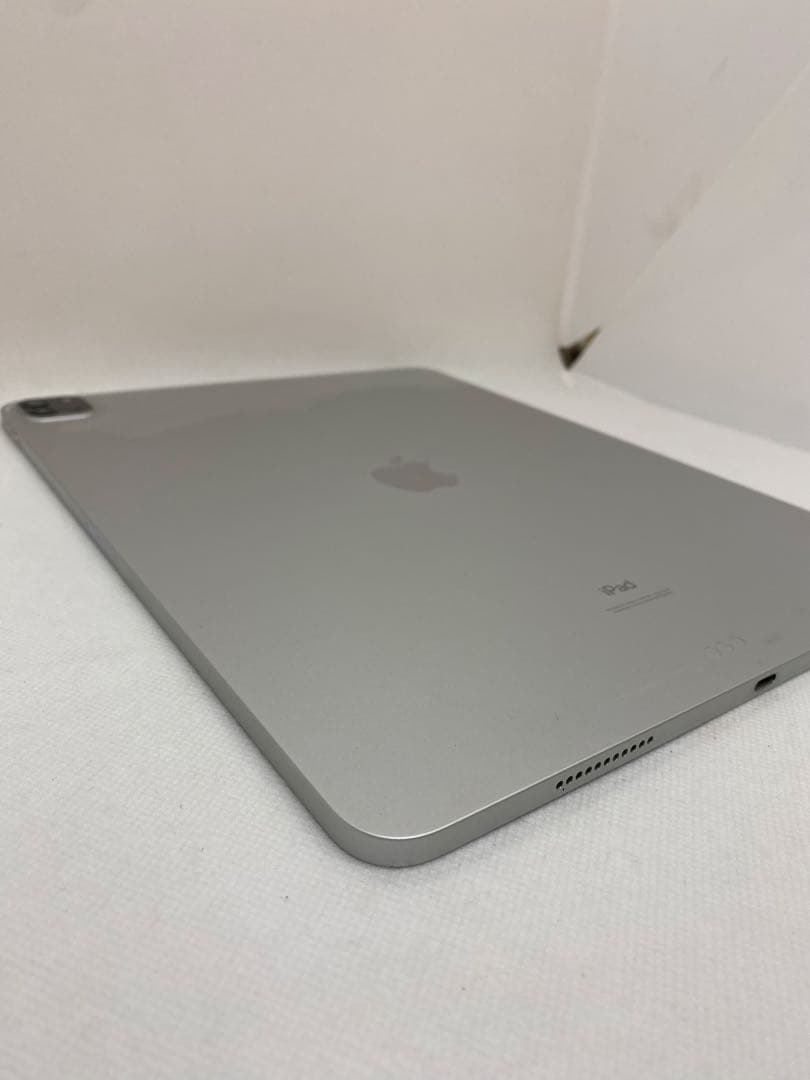 iPad Pro （12.9インチ）（第5世代）256GB QMW66