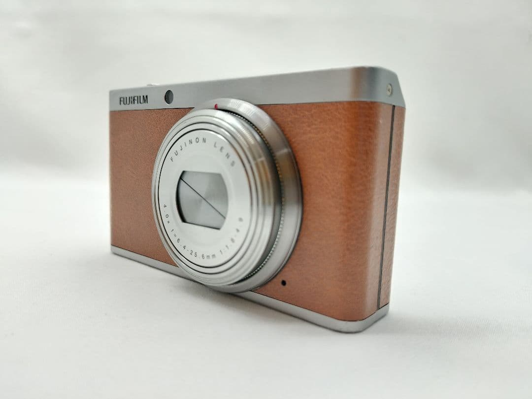ジャンク 富士フイルム FUJIFILM XF1 ブラウン