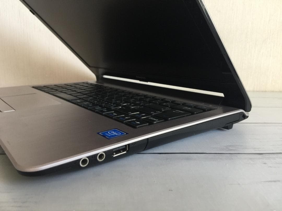 マウス LB-B420SN 14型TFT液晶　薄型・コンパクト ノートパソコン