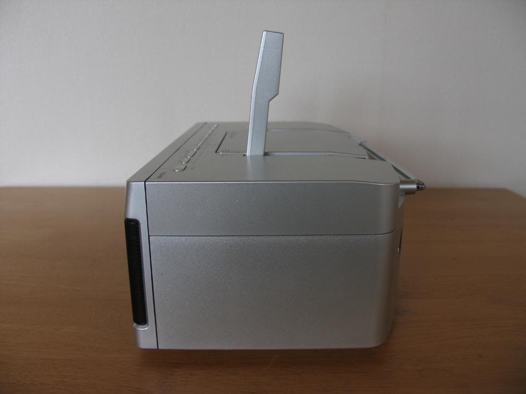 TOSHIBA CDラジカセ TY-AK1 USB SD ハイレゾ対応 動作品