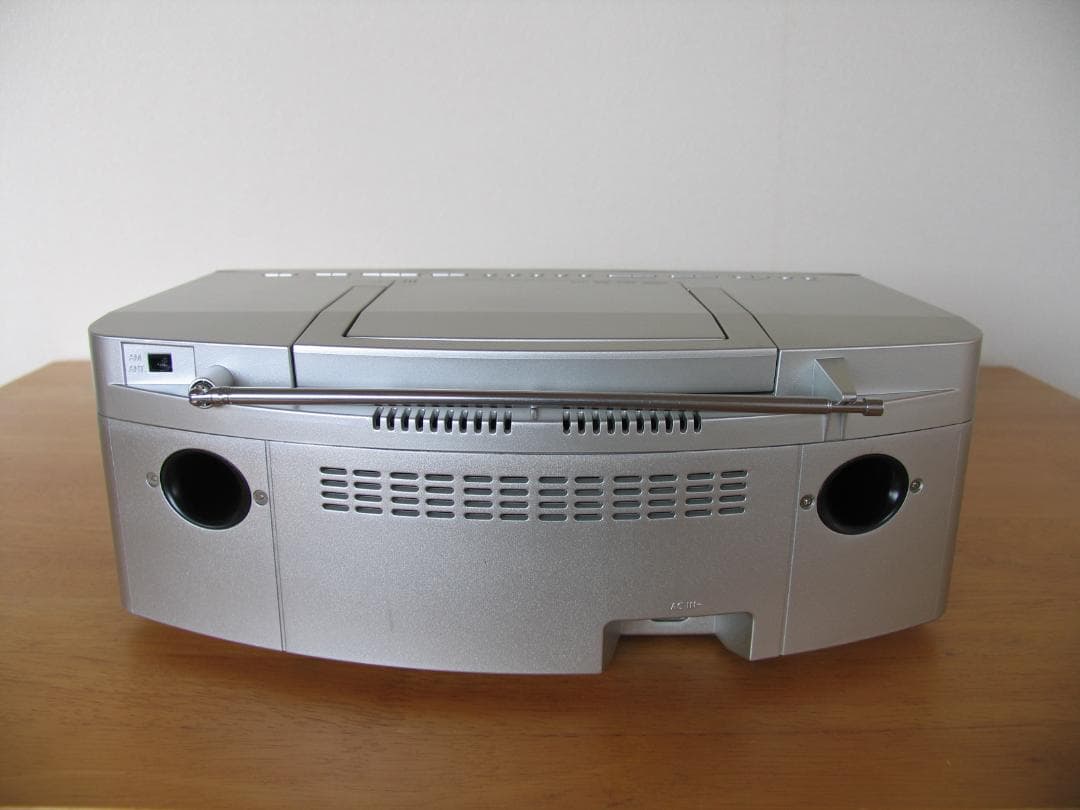 TOSHIBA CDラジカセ TY-AK1 USB SD ハイレゾ対応 動作品