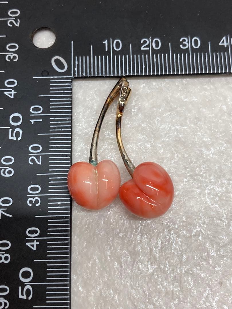 天然本珊瑚 さくらんぼ チェリー モチーフ ペンダントトップ サンゴ コーラル