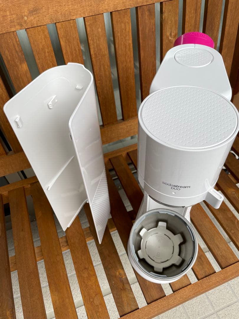 SodaStream DUO 炭酸水メーカー ホワイト