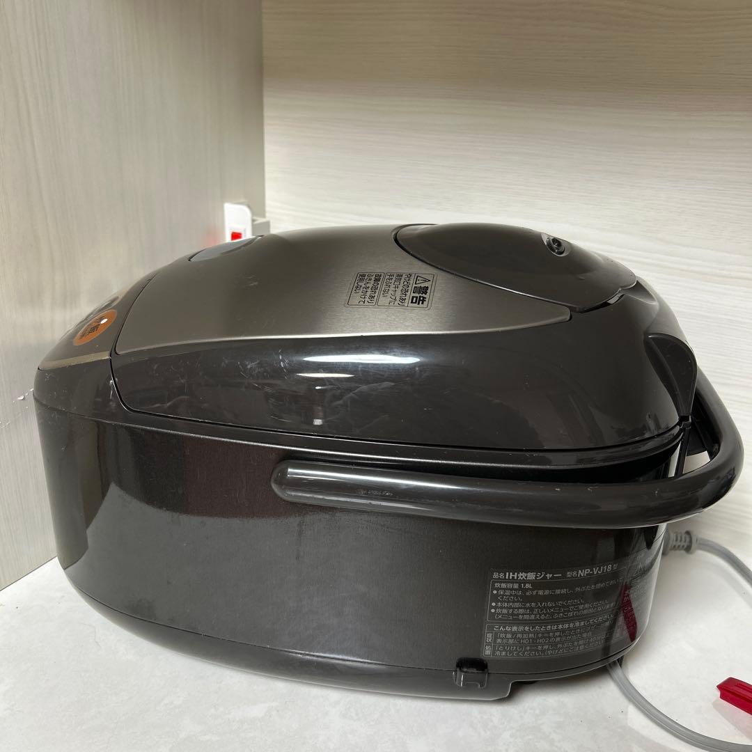 2019年製　ZOJIRUSHI 炊飯器 ジャー　 NP-VN18