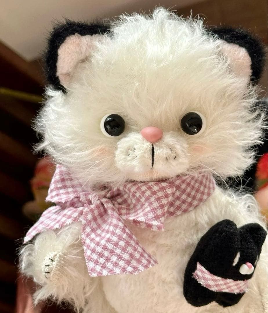 まんまるいお目目の仔猫 アーティストベア ぬいぐるみ 海外作家様 ハンドメイド