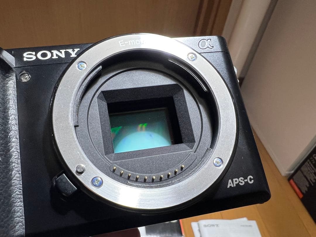SONY α6000 パワーズームレンズ　ミラーレス一眼カメラ
