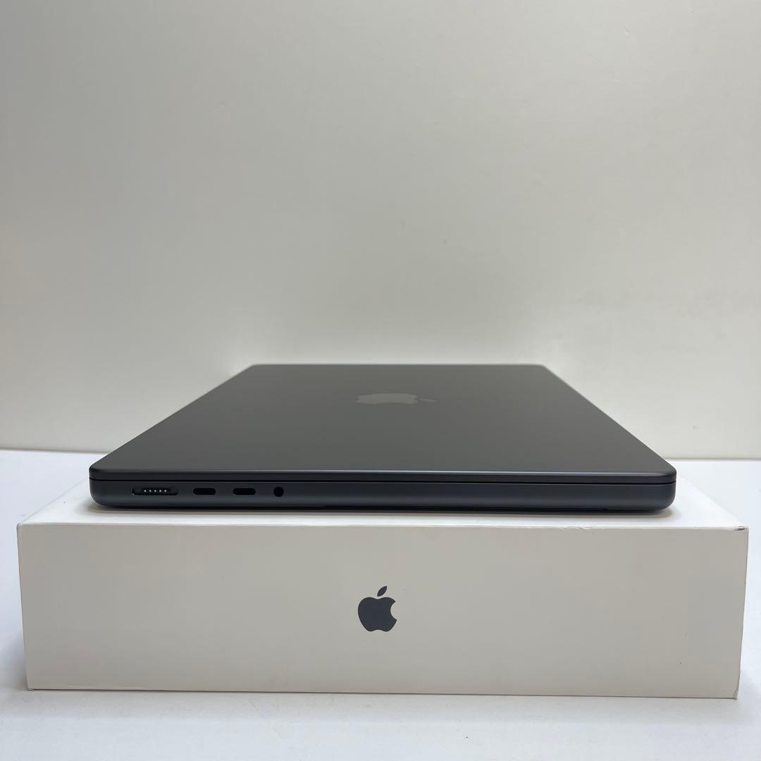 超美品 Macbook Pro 2023 14inch M3 Pro 18GB
