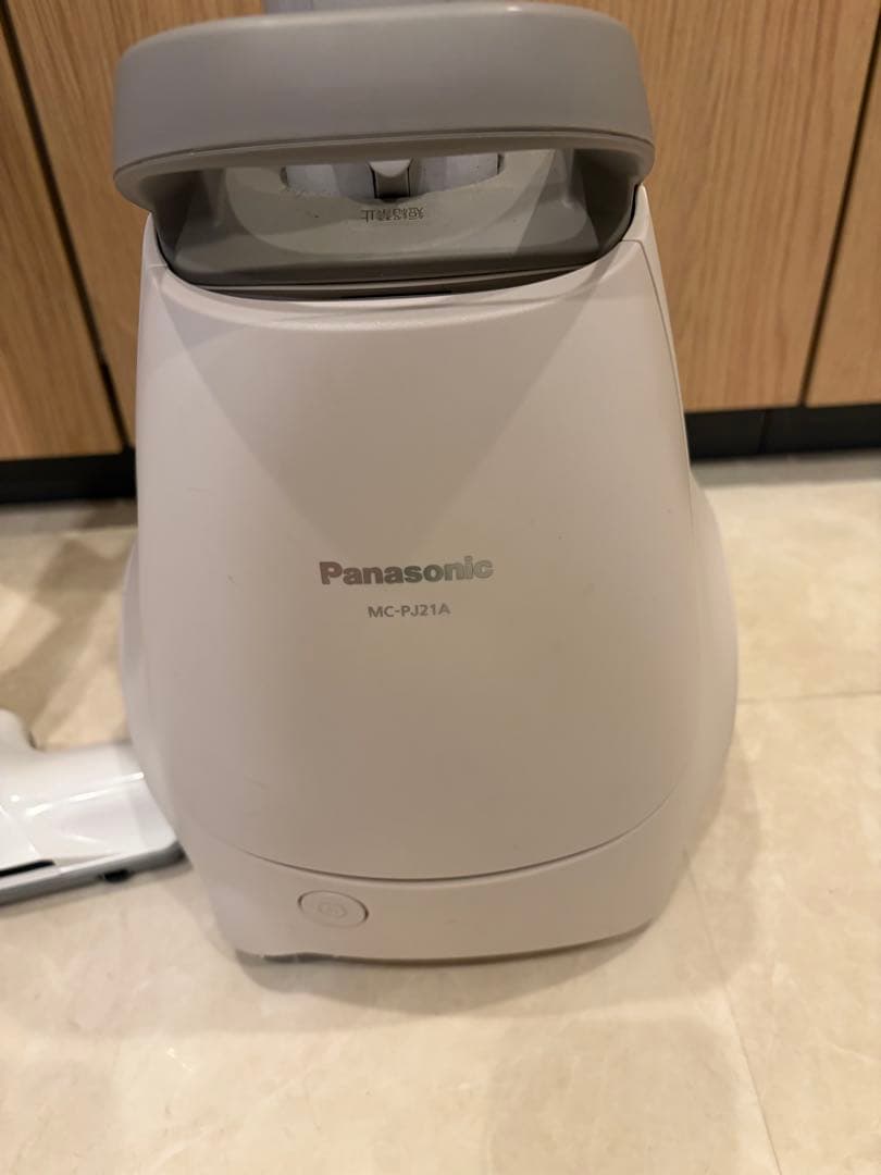 Panasonic 電気掃除機品番MC-PJ21A-C 年式2022製