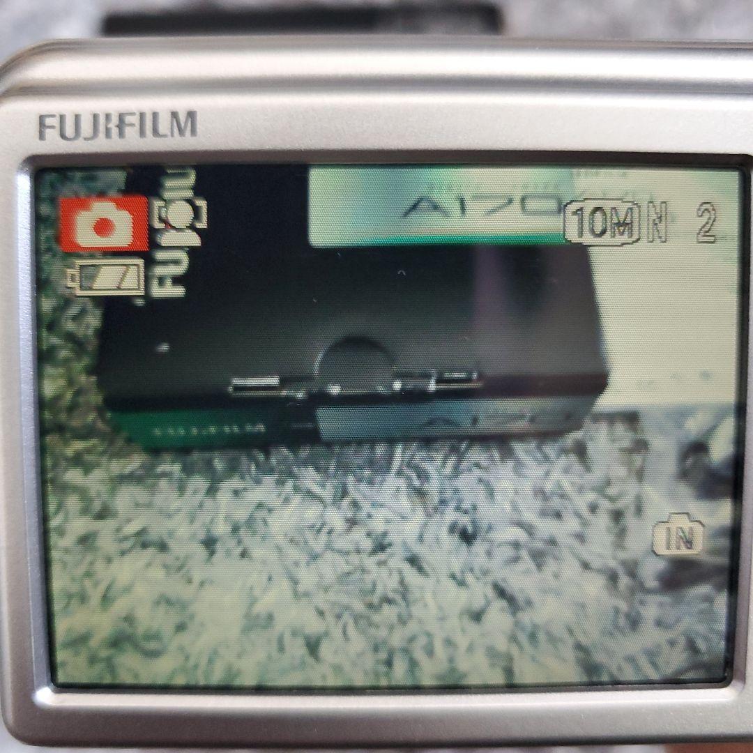 FUJIFILM デジタルカメラ Finepix A170 単三電池駆動式