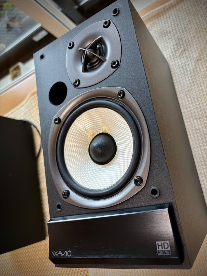 ONKYOオンキヨー　WAVIO GX-100HD　アクティブスピーカー