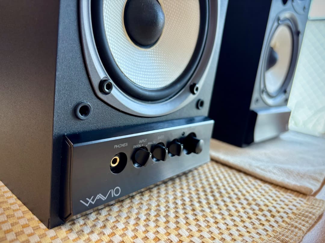 ONKYOオンキヨー　WAVIO GX-100HD　アクティブスピーカー