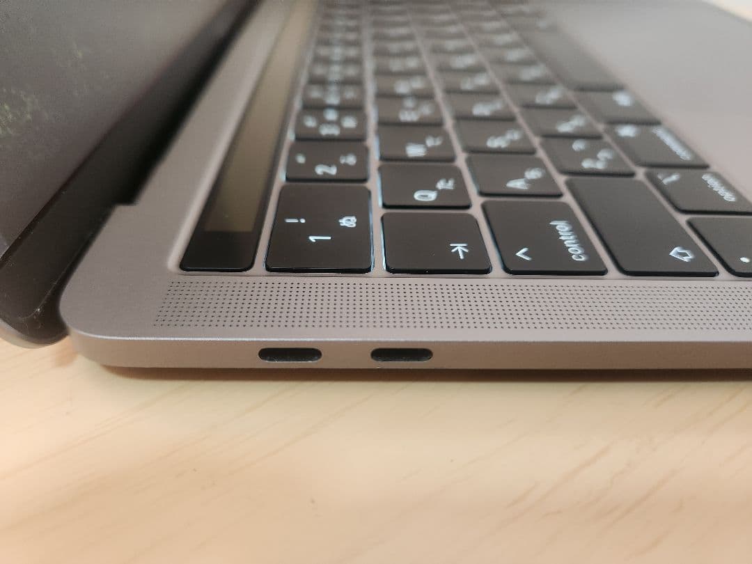 Apple MacBook Pro 13インチ スペースグレー