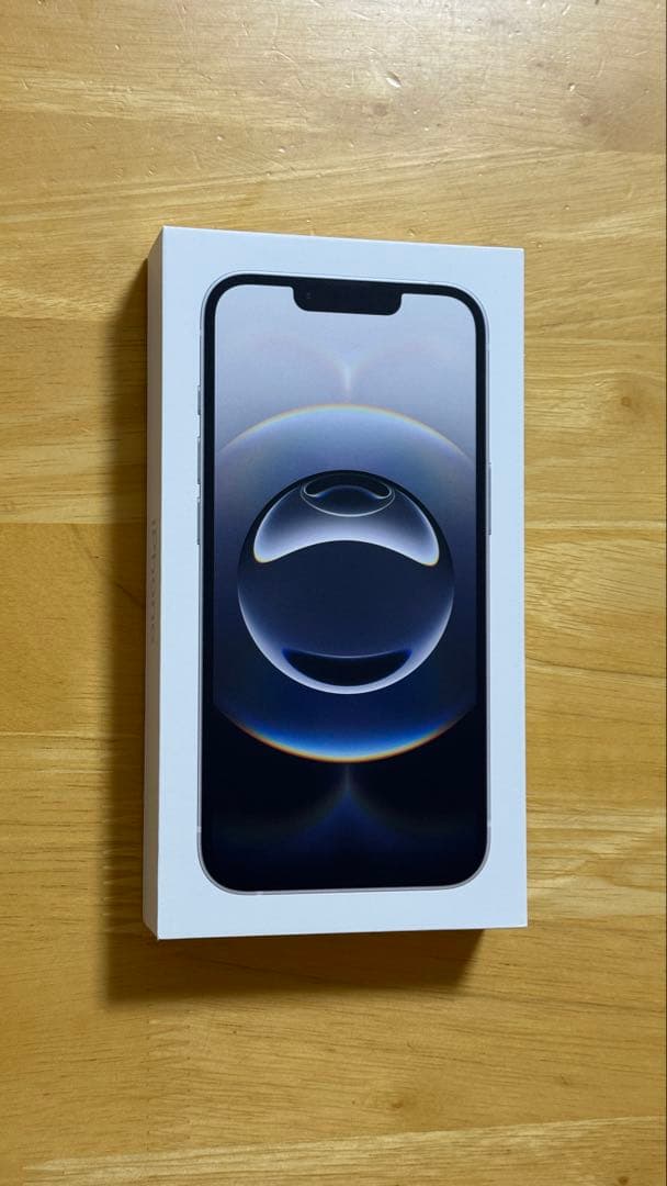 iPhone 16e 128GB ホワイト バッテリー最大容量100%