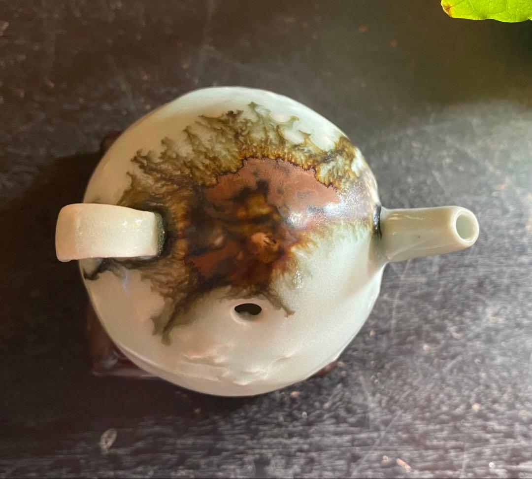 アンティーク・李朝・白磁鉄砂・水滴・梅花　唐木鑑賞台座付・２点セット　　レア