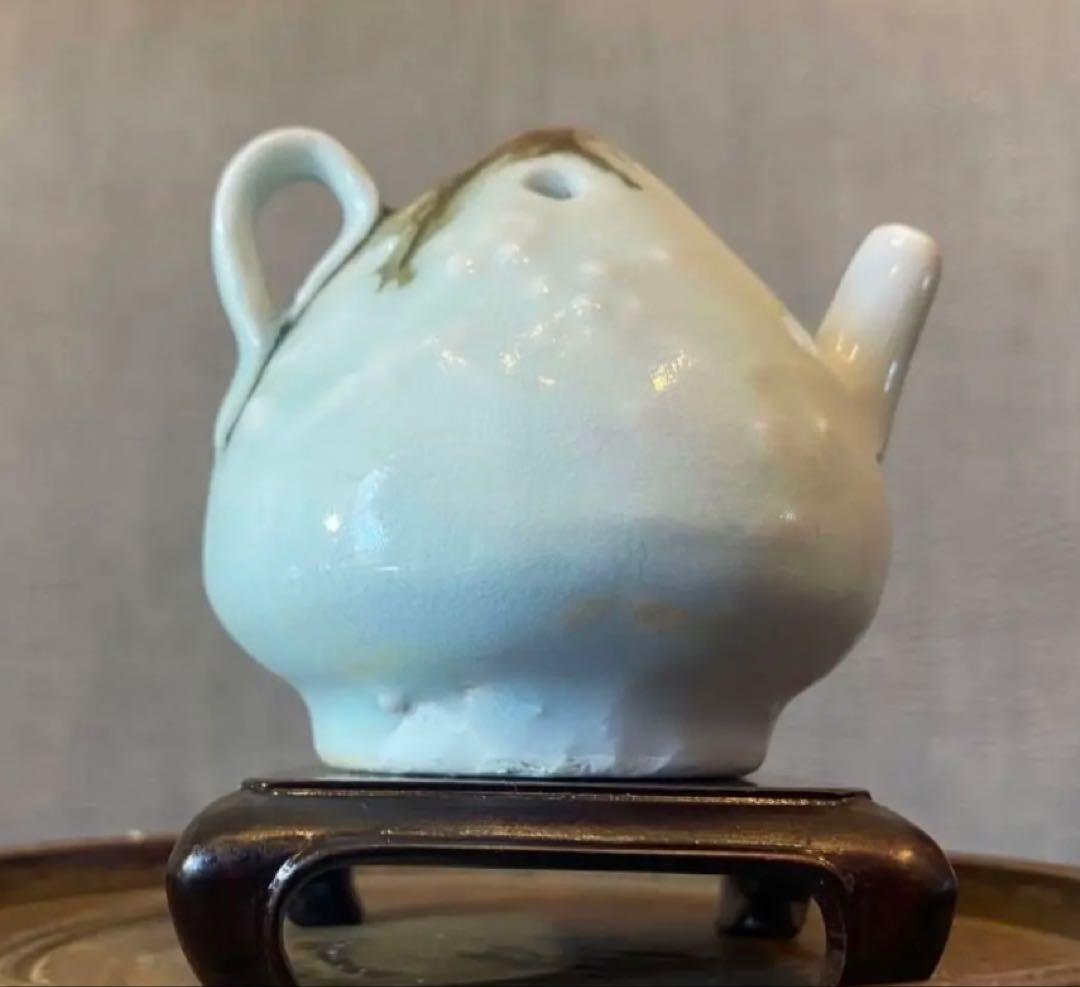 アンティーク・李朝・白磁鉄砂・水滴・梅花　唐木鑑賞台座付・２点セット　　レア