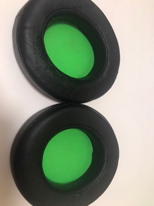 Razerヘッドホン（緑）