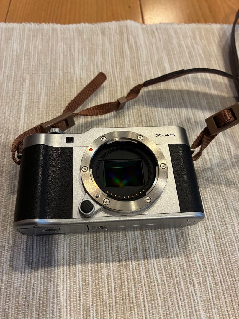 デジタルカメラ Fujifilm X-A5 XC15-45mm