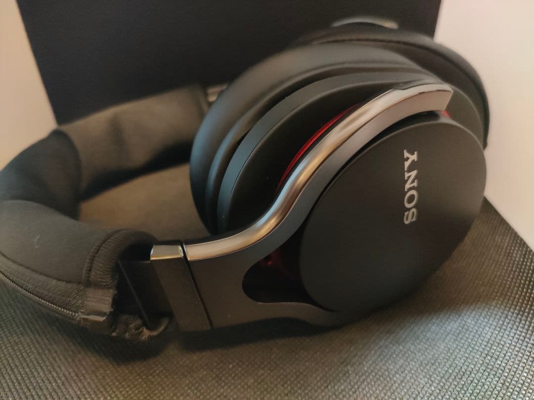 SONY ワイヤレスステレオヘッドホン MDR-1RBT