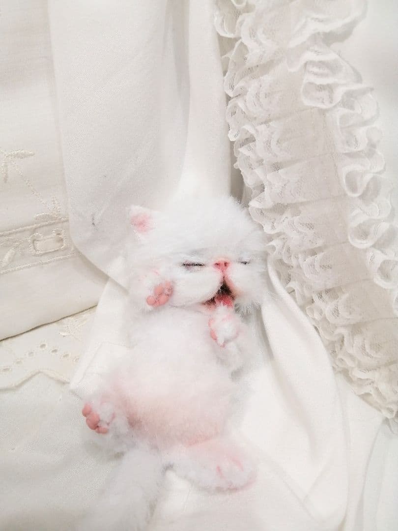 あくびちゃん♡おねむ子猫♡ベビー♡アートドール♡ぬいぐるみ♡