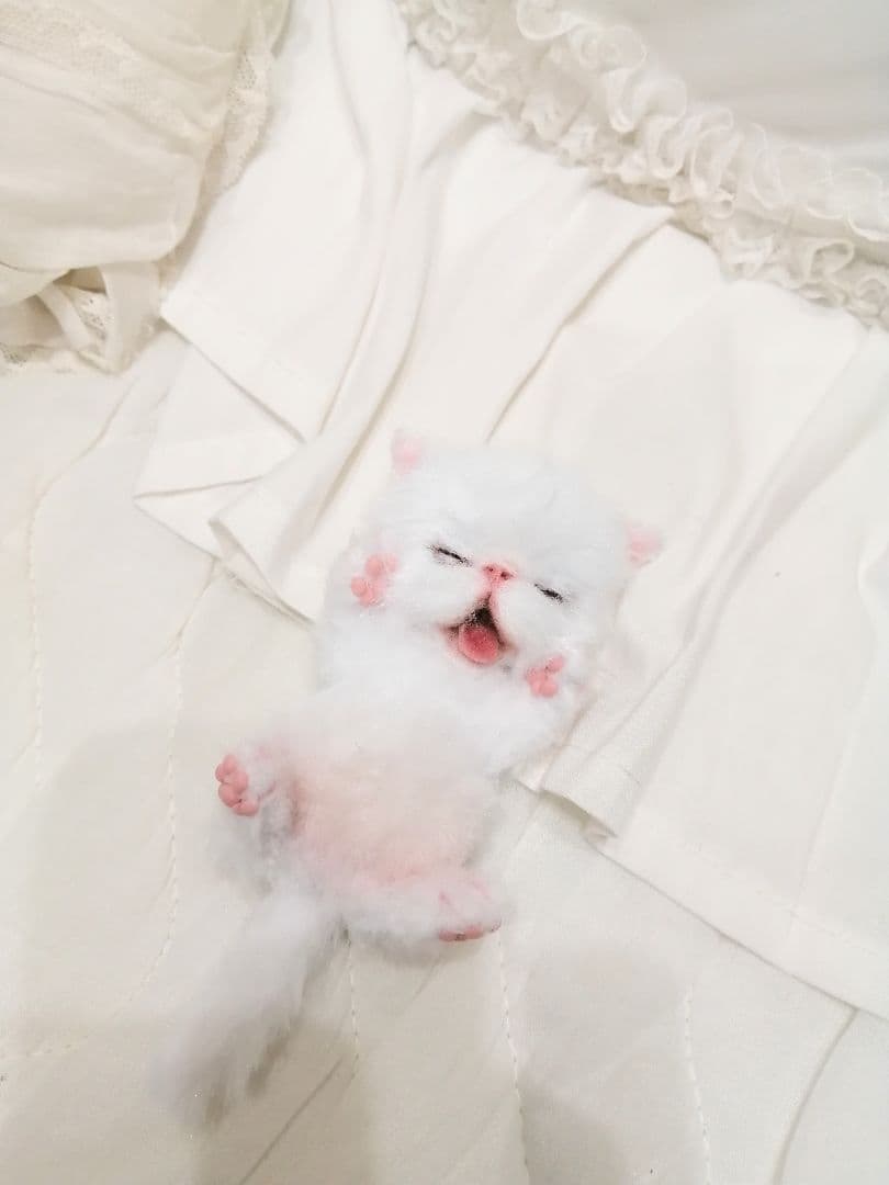 あくびちゃん♡おねむ子猫♡ベビー♡アートドール♡ぬいぐるみ♡