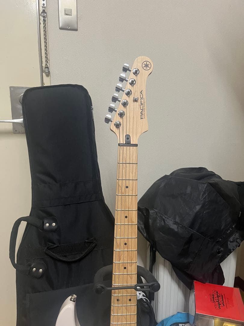 [直接お渡し]YAMAHA PACIFICA 112V＋ギターアンプ等