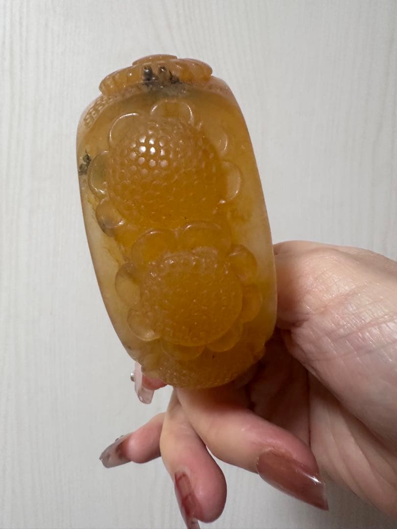 幸運と幸福を呼ぶひまわりの輝き　ひまわりバングル　彫刻バングル　黄龍玉　天然石
